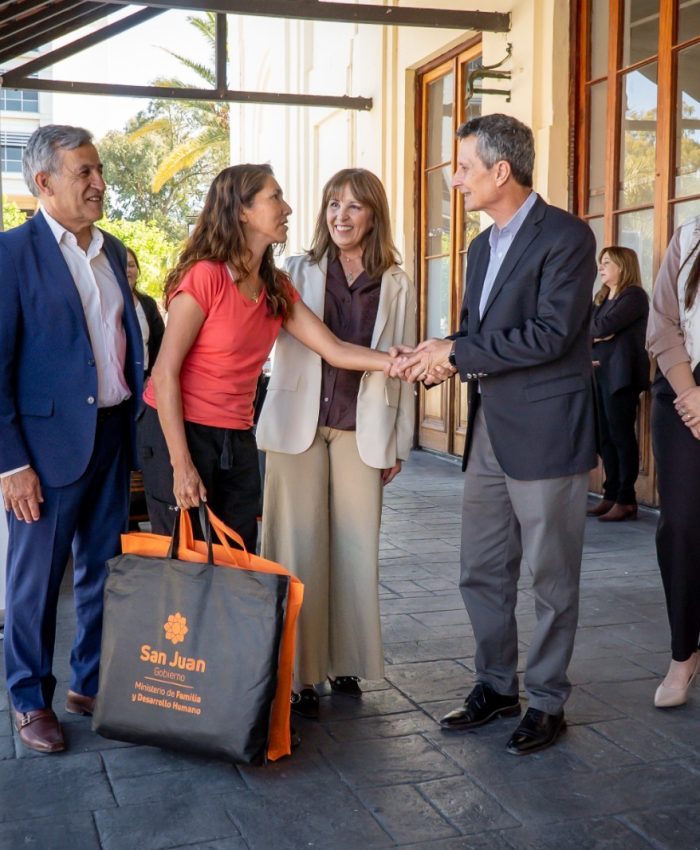 Emprendedores sociales textiles y gastronómicos recibieron herramientas para hacer crecer sus iniciativas