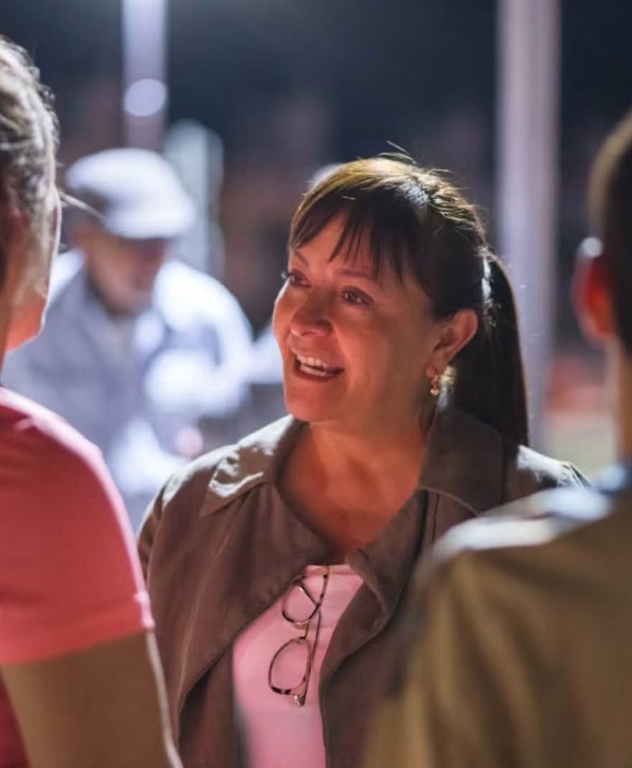 Encuentro con vecinos: la intendenta Daniela Rodríguez anunció el recambio total de las luminarias del barrio 7 de Septiembre