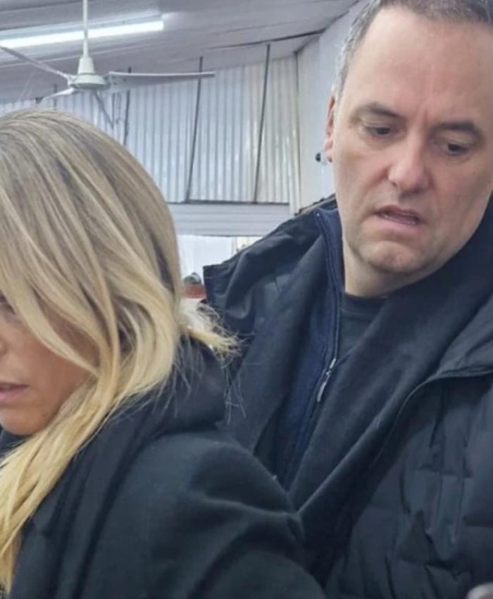 5.000 preguntas para Adorni: la oposición exige respuestas sobre su patrimonio y el viaje a Uruguay