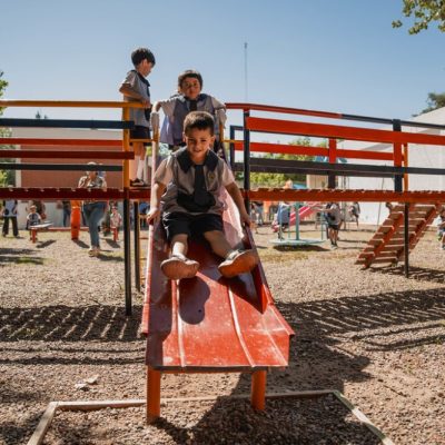 Más de cien Escuelas de Nivel Inicial fueron equipadas con patios de juego