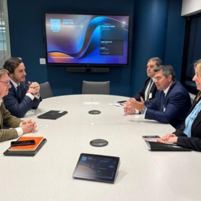 Orrego se reunió con autoridades de BID en Estados Unidos