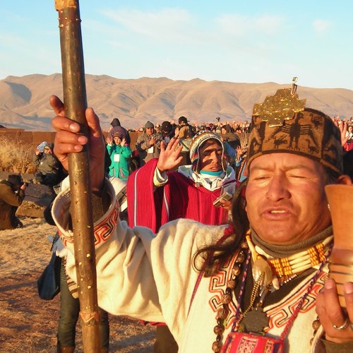 PUEBLOS ORIGINARIOS:  presentaron un amparo para impedir la impresión de las planillas del censo