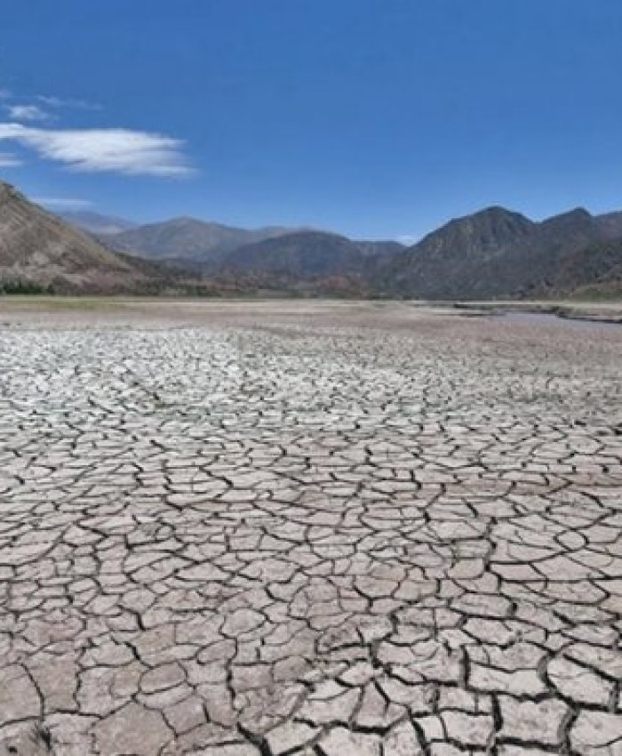 Dique Potrerillos, reflejo de la crisis hídrica en Mendoza. Fotografía: Pachy Reynoso.