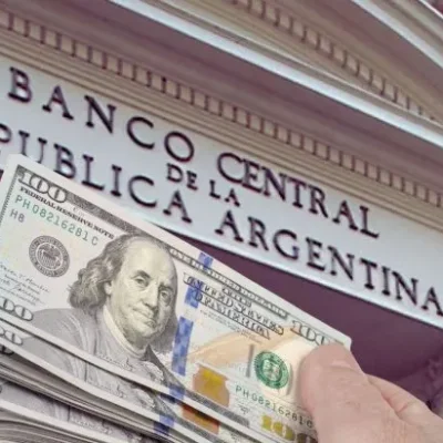«ESTO SE VA DESCONTROLAR»: el BCRA vendió en un día u$s678 millones para frenar al dólar, que superó los $1.520 en los bancos