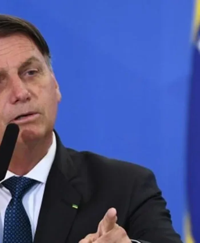 BRASIL: la policía federal pide que se investigue a Bolsonaro por difundir noticias falsas