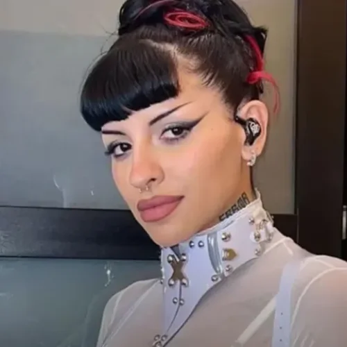 Cazzu alza la voz por el femicidio de Tamara Fierro: “No es un caso aislado, es el reflejo de un sistema que no protege”