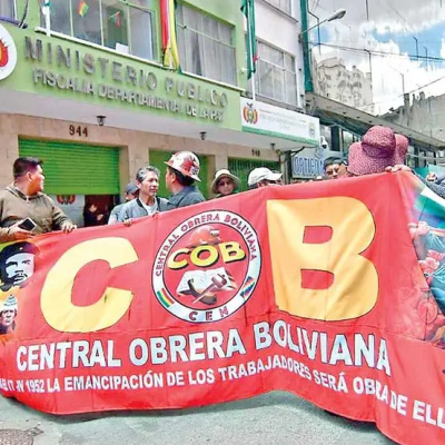 BOLIVIA:  la Central Obrera denuncia una “cacería humana” contra sus dirigentes y el presidente agradece el respaldo de EEUU