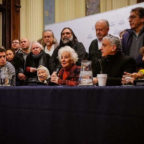 El gobierno de la «libertad» busca cerrar un área clave en la búsqueda de nietos y nietas apropiados