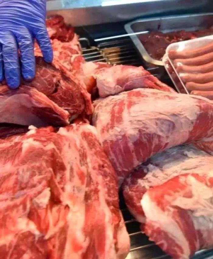 La mesa de los argentinos sin carne: el consumo de carne vacuna cae a mínimos históricos.