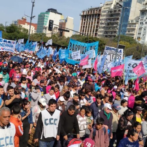 Movimientos populares exigen que se declare l Emergencia Alimentaria