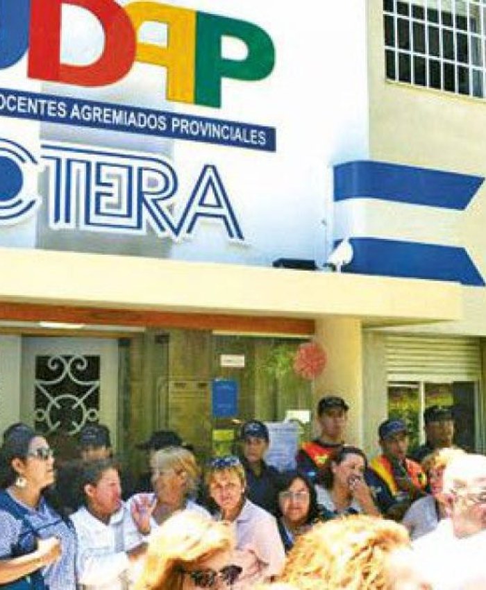Paritarias: gremios y gobierno vuelven a reunirse