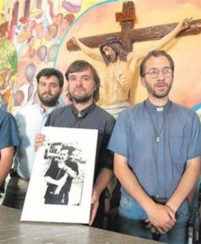 Curas en Opción por los Pobres llamó a votar contra las políticas de Cambiemos