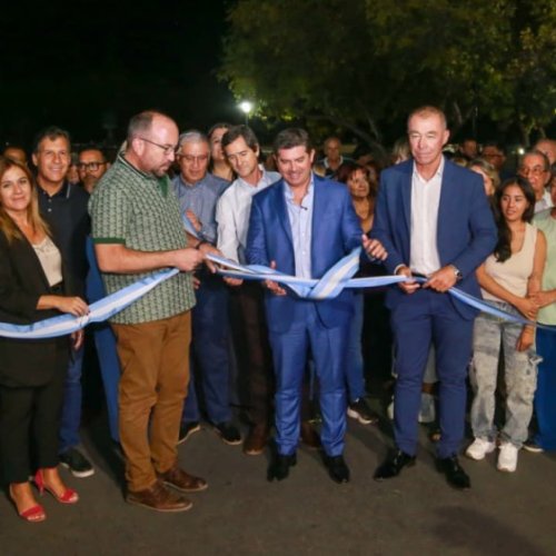 Orrego inauguró la repavimentación de arterias claves para los vecinos del barrio STOTAC