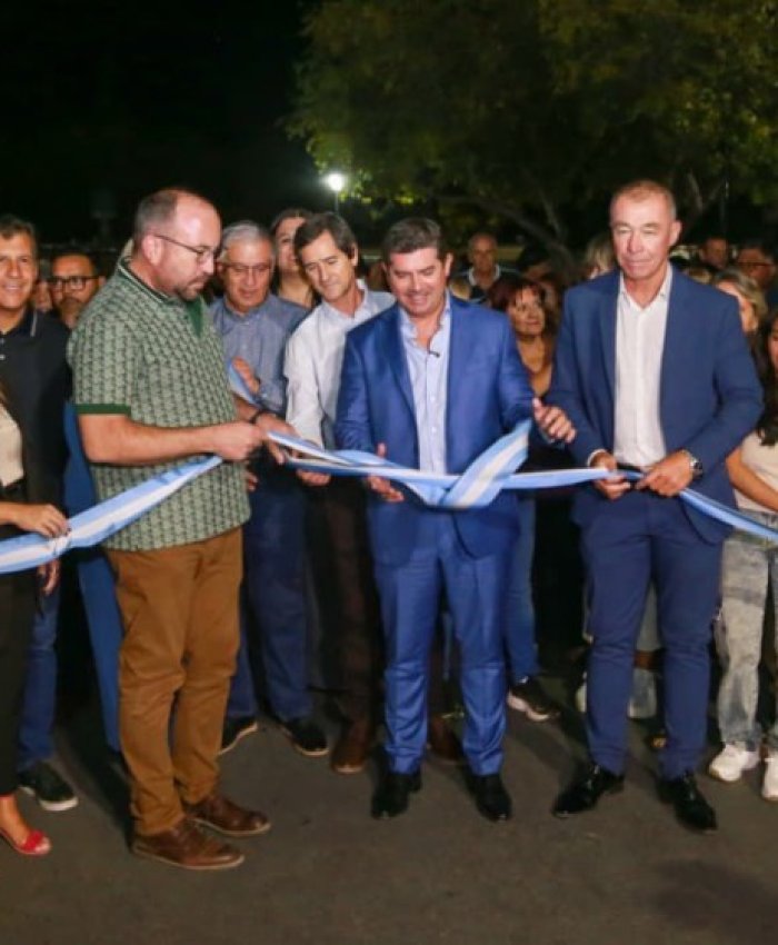 Orrego inauguró la repavimentación de arterias claves para los vecinos del barrio STOTAC