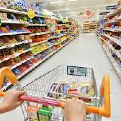 Los gremios anunciaron que julio tuvo una inflación del 3% y proyectan que en 2018 supere el 35%.
