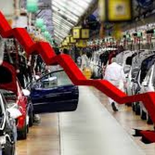 Caída libre: la industria se derrumbó 5,7% en julio