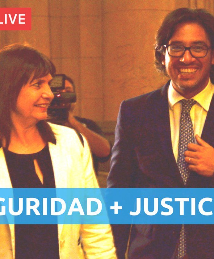 Bullrich y Garavano responderán consultas  por Facebook y la gente preguntó por Santiago Maldonado