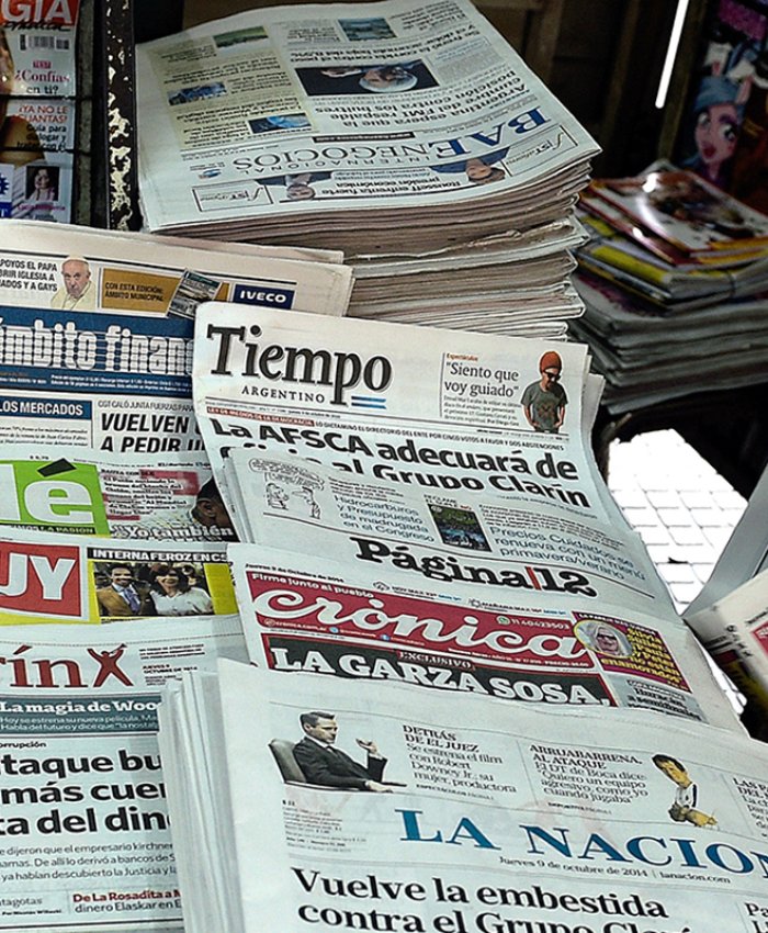 A pedido de los grandes medios, el gobierno desreguló la distribución y venta de diarios y revistas