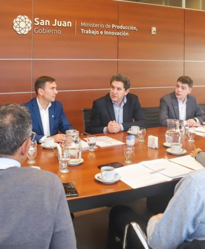 Gobierno y UNSJ articulan políticas para impulsar la investigación científica en San Juan