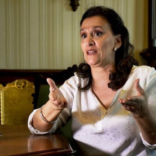 Por decreto de Michetti no más canje de pasajes en el Senado
