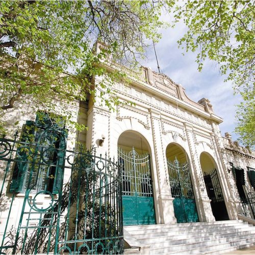 Covid-19: suspenden las clases en tres departamentos