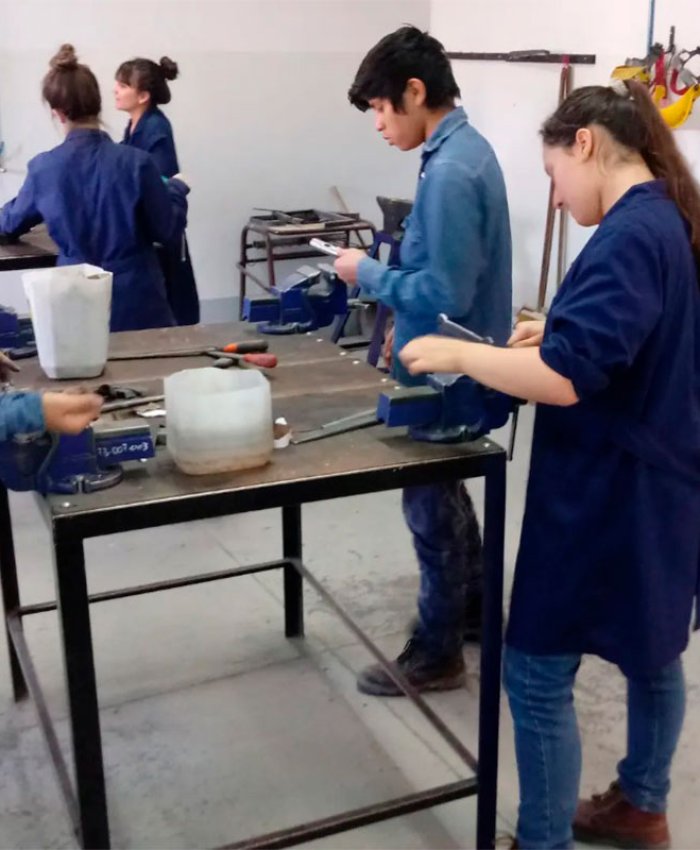 En defensa de la educación técnica: nuevo amparo contra el Presupuesto de Milei que reduce 93% los recursos