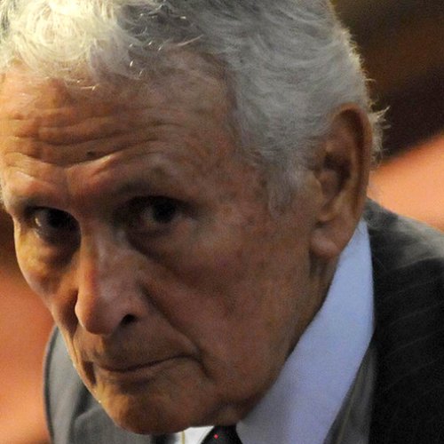 Telam La Plata 12/10/2011 El repreresor Miguel Etchecolatz en la sala de audiencias donde transcurren los juicios por el "Circuito Camps".Foto:Carlos Cermele/Telam/ef