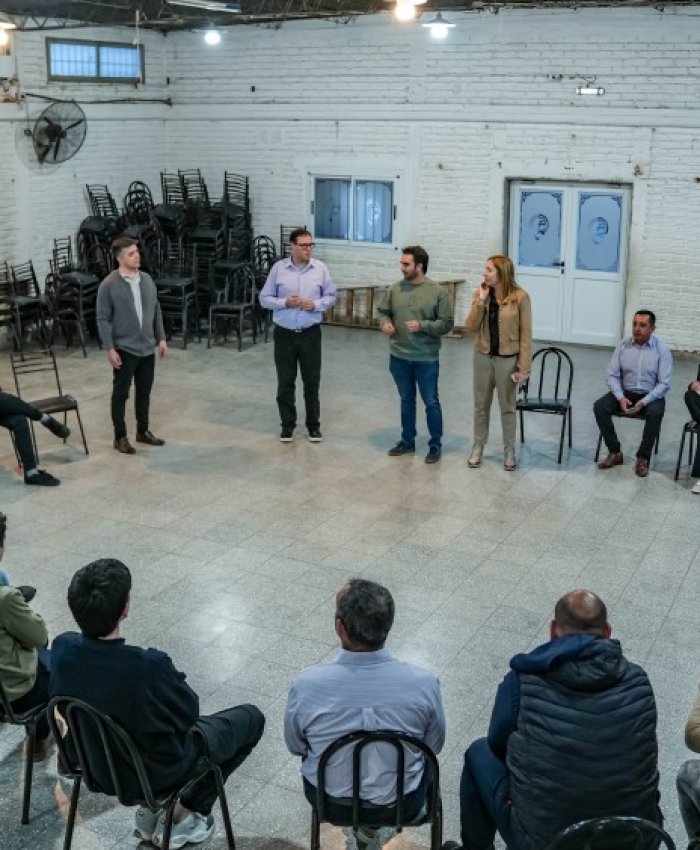 Trabajadores, empresas, vecinos y emprendedores participaron de una charla sobre ciberseguridad