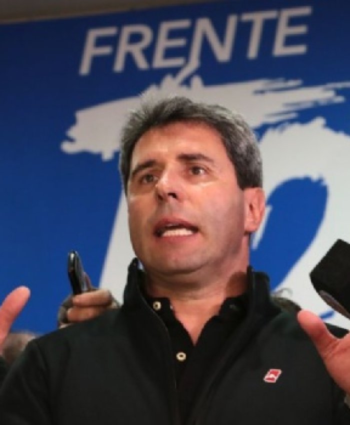 El frente Todos anunció sus candidatos