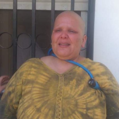 Finalmente frenaron el desalojo a Elisa Sánchez