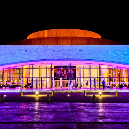 Se comienzan a  devolver las entradas de la temporada 2020 del Teatro del Bicentenario