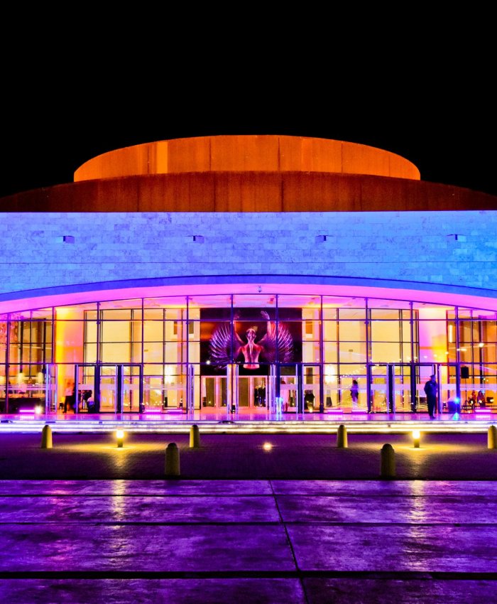 Se comienzan a  devolver las entradas de la temporada 2020 del Teatro del Bicentenario