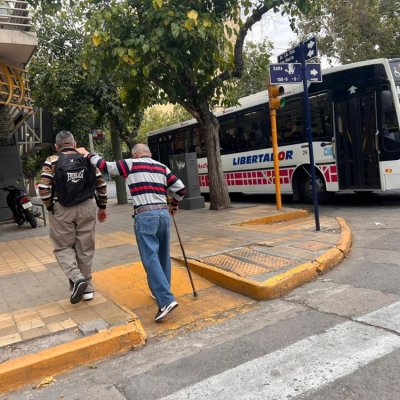 Se extiende la validez de los pases de colectivo vencidos para personas con discapacidad