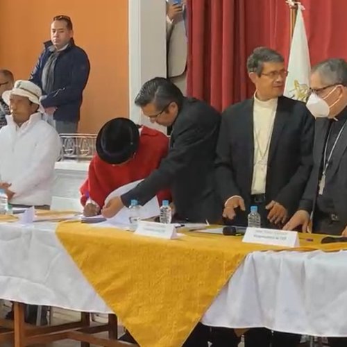 ECUADOR: indígenas levantan paro tras llegar a acuerdo con Gobierno
