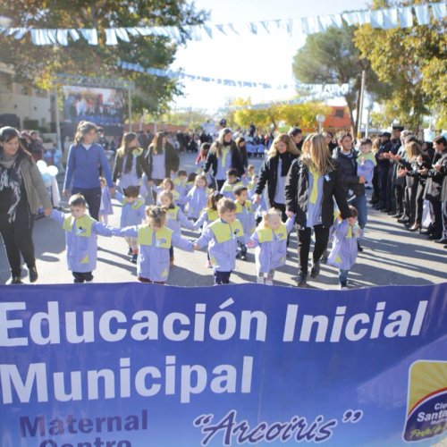 Santa Lucia: los más pequeñitos le rindieron homenaje a la patria
