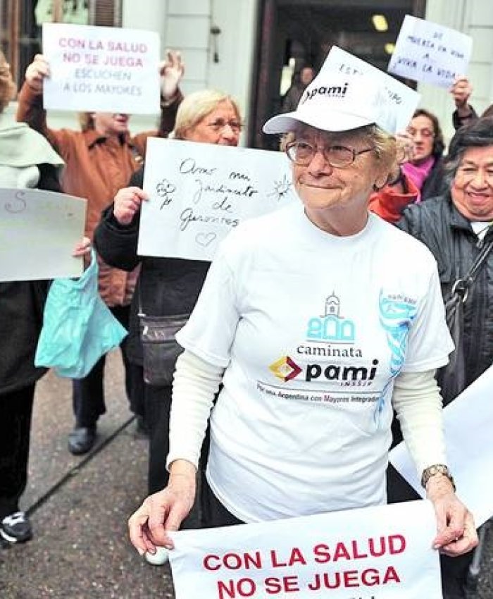 Enfermarse cuesta caro: Pami dejó de cubrir medicamentos, los precios subieron 95 por ciento