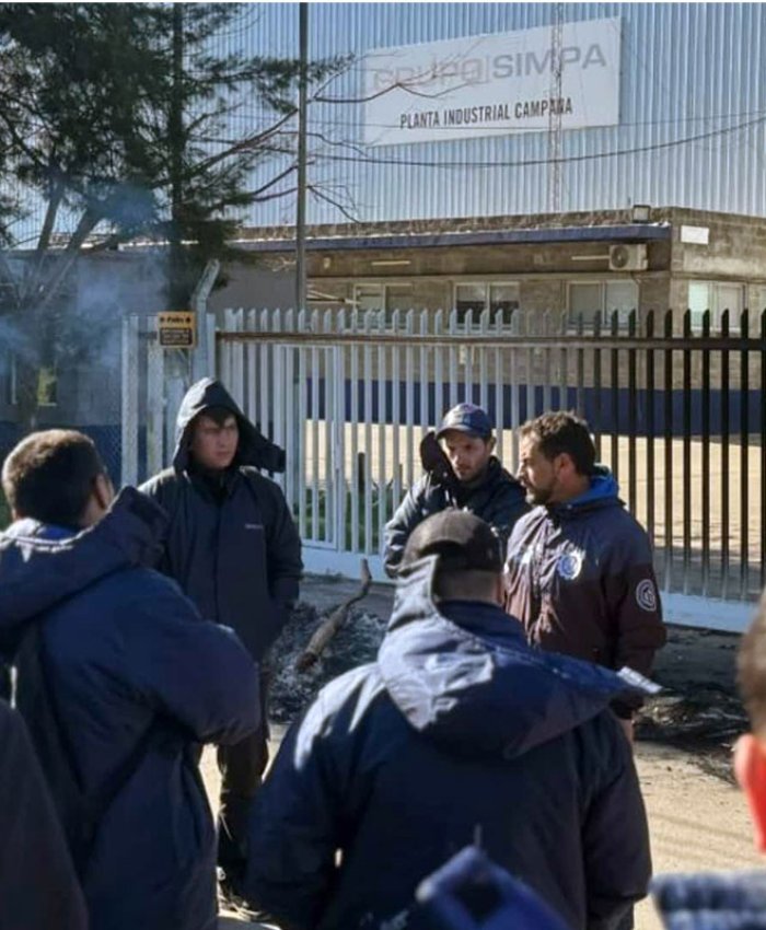 LA ARGENTINA LIBERTARIA: desde que asumieron Javier Milei y Luis Caputo cerraron 30 empresas por día