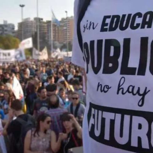 Luego del paro universitario, el Gobierno anunció un aumento salarial a docentes y no docentes universitarios: 7,5% entre septiembre y noviembre