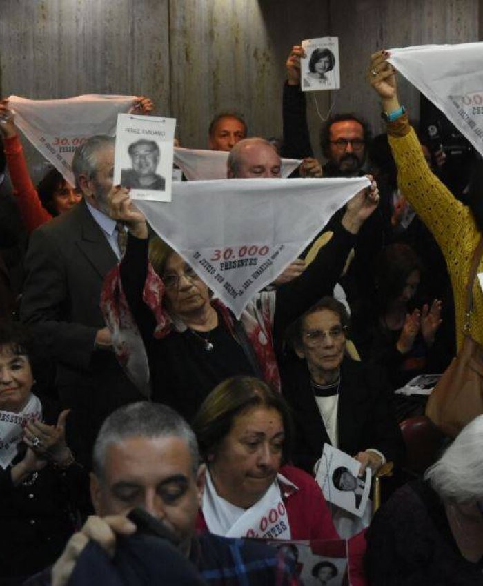 San Rafael: Condenado a perpetua y paseando en el cine