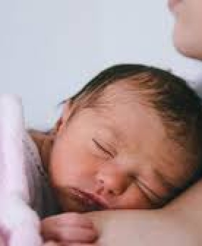 Presentan un proyecto de ley que busca extender las licencias por maternidad y paternidad