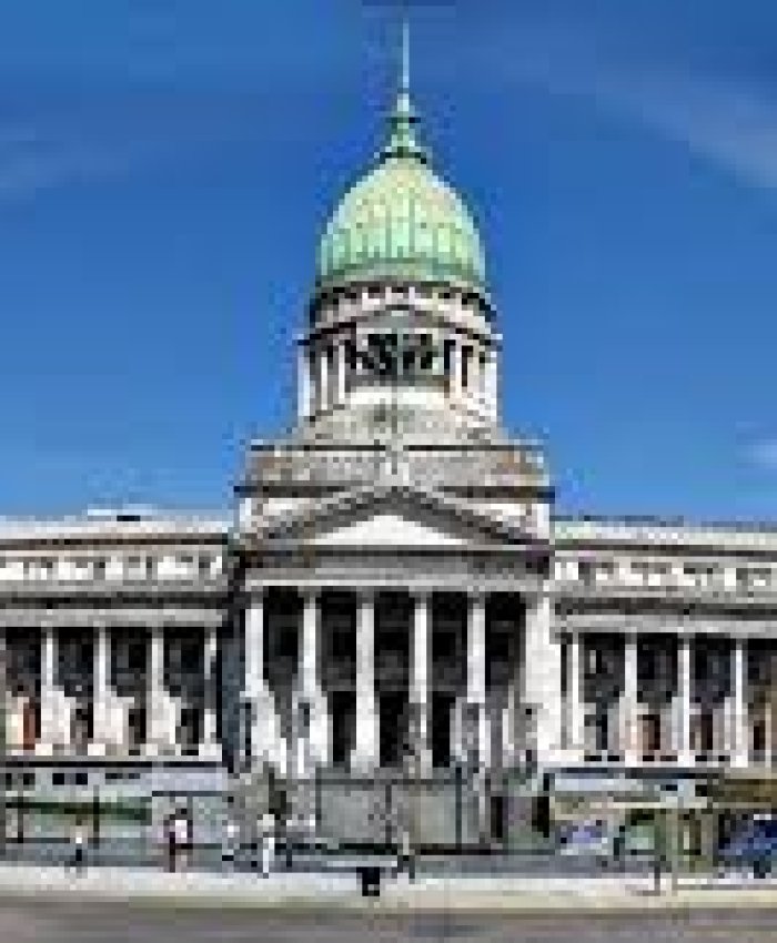 El Senado podría aprobar hoy la vuelta de los feriados puente