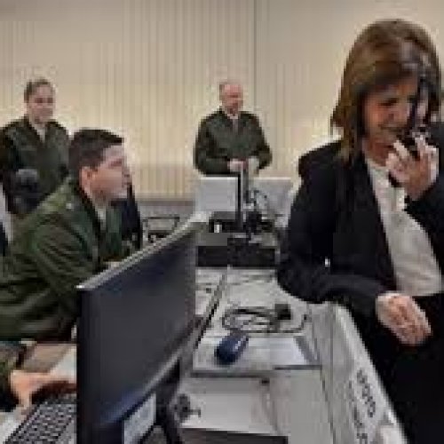 Patricia Bullrich reconoció que en poco tiempo espiarán WhatsApp