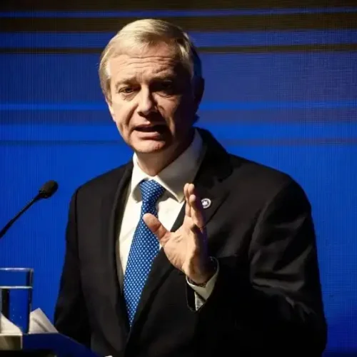 CHILE: el candidato Antonio Kast, señaló qué a los migrantes les «quedan 103 días para que salgan voluntariamente de Chile»