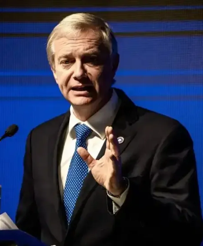 CHILE: el candidato Antonio Kast, señaló qué a los migrantes les «quedan 103 días para que salgan voluntariamente de Chile»