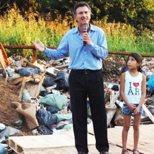 Pobreza cero : más del 50% de los niños y adolescentes argentinos son pobres