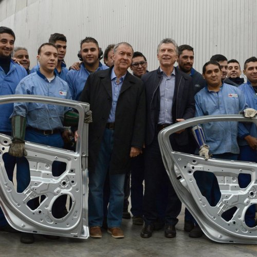 Más de 100 mil trabajadores industriales perdieron su empleo durante los últimos tres años