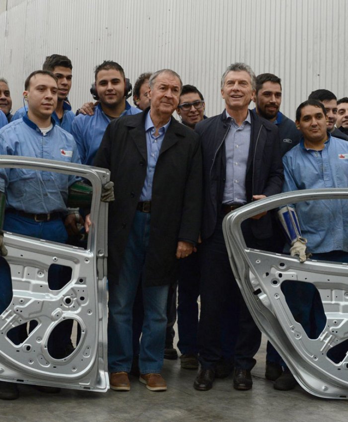 Más de 100 mil trabajadores industriales perdieron su empleo durante los últimos tres años