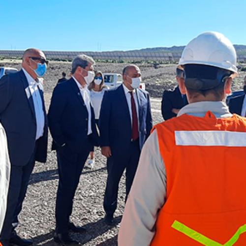 ANUNCIOS DE YPF Y EL GOBIERNO NACIONAL