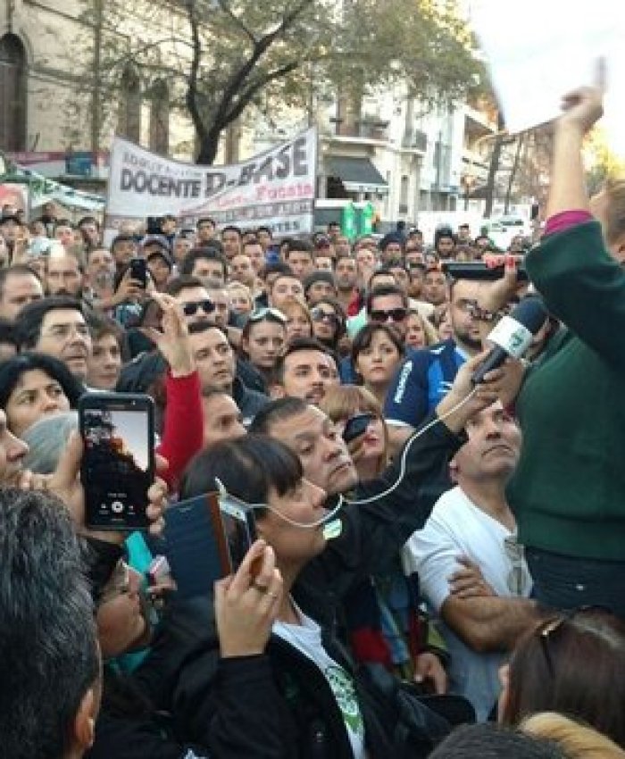 Córdoba: Fracasó la reunión en Trabajo por el conflicto del transporte