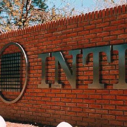 INTI: cerró sus puertas y dejó afuera 2100 trabajadores